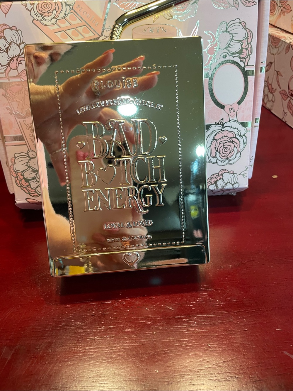 Plouise CEO Bad B*tch Energy Gold Compact lip set – LIMITED EDITION!!!